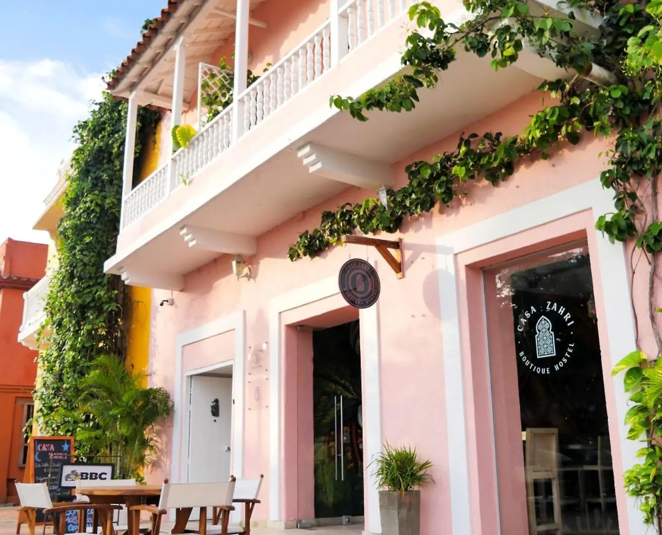 Casa Zahri Boutique Hostel Cartagena Hotel